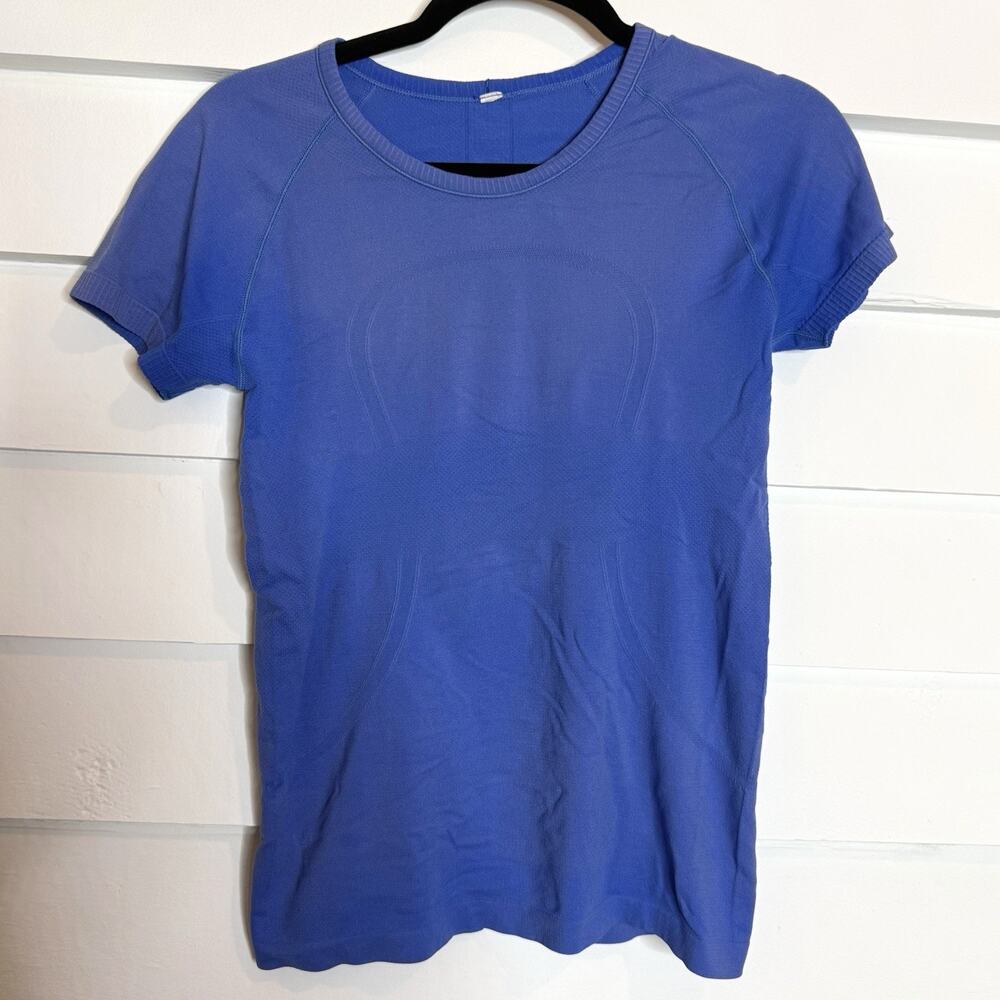 Lululemon Swiftly Short Sleeve Tee Periwinkle Blue Purple Athletic Top Size 6
